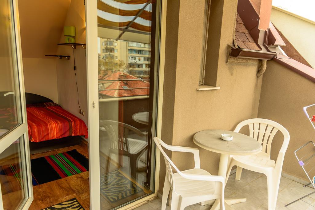 Apartment Leonardo Da Vinci Plowdiw Exterior foto